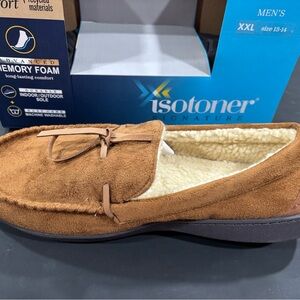 NIB Isotoner men’s Loafers shoes indoor/outdoor memory foam washable